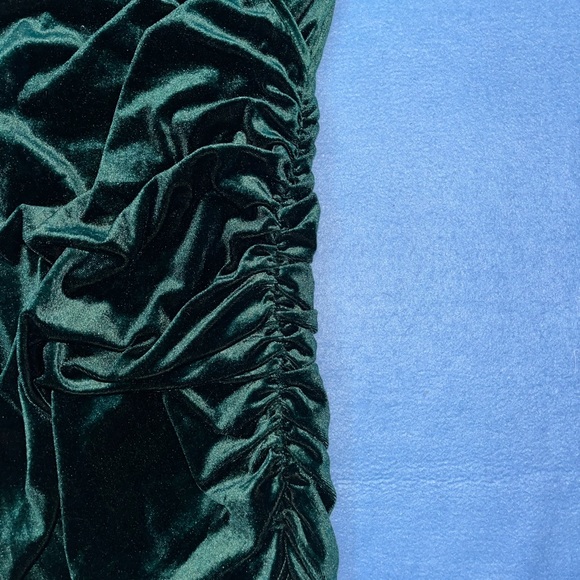 Guberry Emerald Mini Dress (Small) - Picture 6 of 9